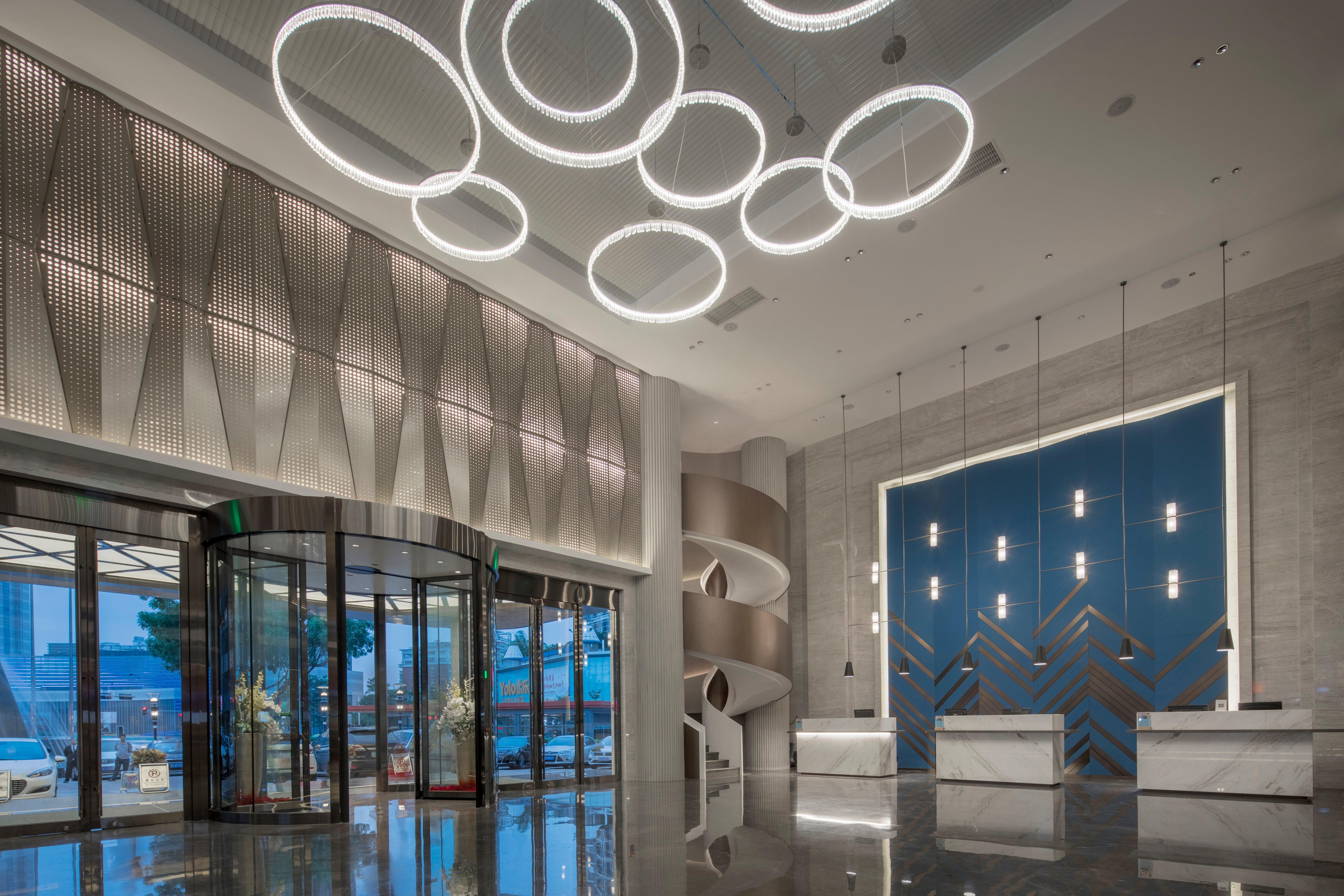 Holiday Inn Express Xiamen Lushan -Shopping Center By Ihg Esterno foto