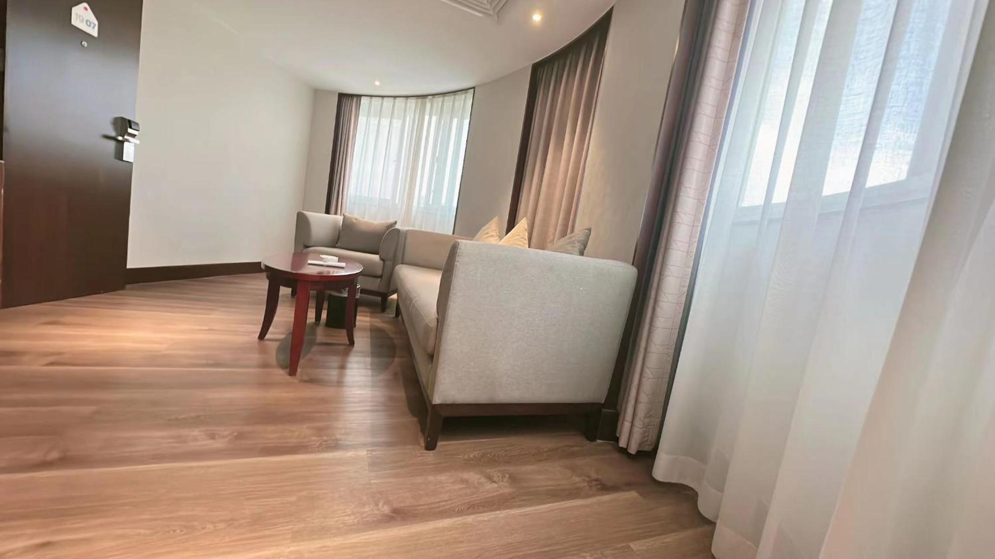 Holiday Inn Express Xiamen Lushan -Shopping Center By Ihg Esterno foto